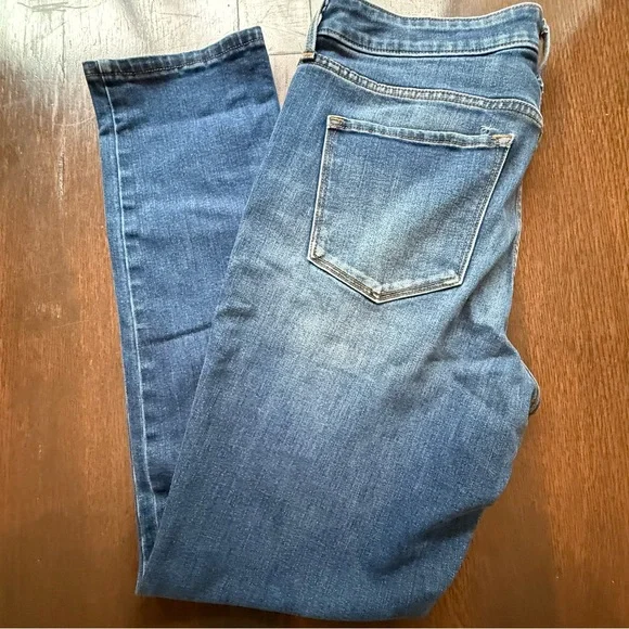 Old Navy Women's Power Straight Leg Blue Jeans 12 long - Picture 4 of 7